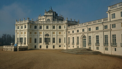 Fototapeta premium External Facade: 