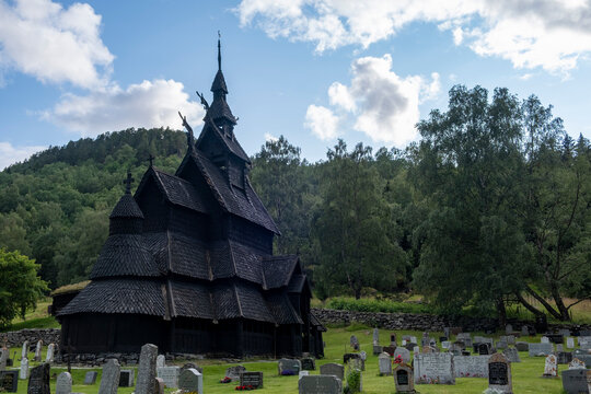Iglesia Vikinga, Madera, Noruega