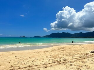 Enjoying a Hawaiian beach in O’ahu