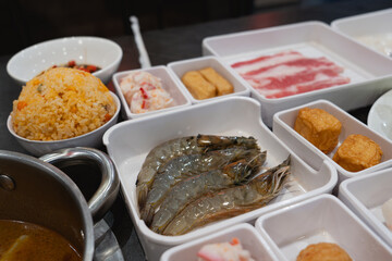 Chinese Shabu Shabu where you can enjoy a variety of flavors including seafood, meat, and vegetables
