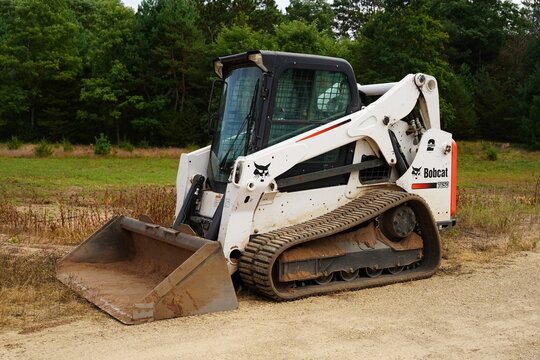 Bobcat T650 Track Skid Steer sits unused outside.