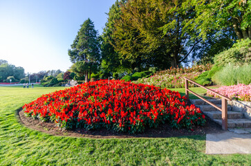 Obraz premium Landscaping at the Peace Arch Park in Surrey, BC, Canada