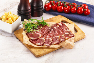 Italian pork sausage - prosciutto crudo