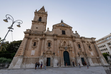 Obraz premium RAGUSA, ITALY, JUNE 23, 2023 - The Cathedral of St. John the Baptist in Ragusa, Sicily, Italy