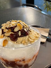 Bingsu at night