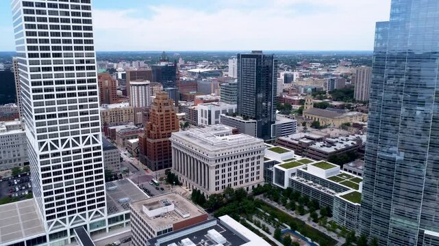 Stunning 4K drone footage of Milwaukee, Wisconsin. Enjoy breathtaking aerial views of the city's skyline, iconic landmarks, and the scenic shores of Lake Michigan