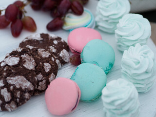 pink and blue macarons