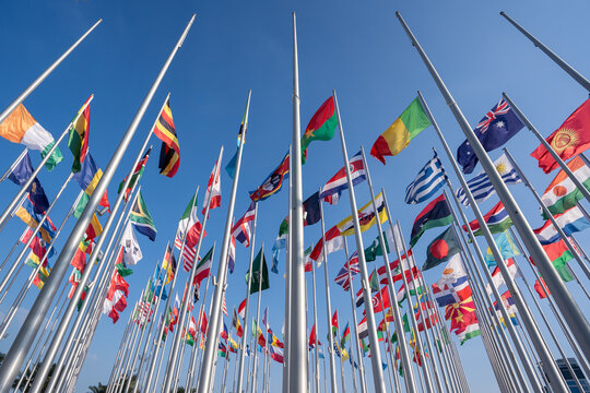 International Flags Banner Images – Browse 518,340 Stock Photos ...