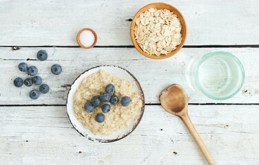 Haferbrei Porridge Haferflocken Hafer Flocken Brei Blaubeeren Blaubeer