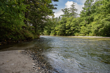 夏の上高地，梓川と河童橋／長野県