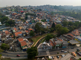 imagens aéreas impressionantes da cidade de Osasco, destacando seus principais pontos e oferecendo...