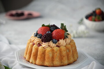 cake with fruits