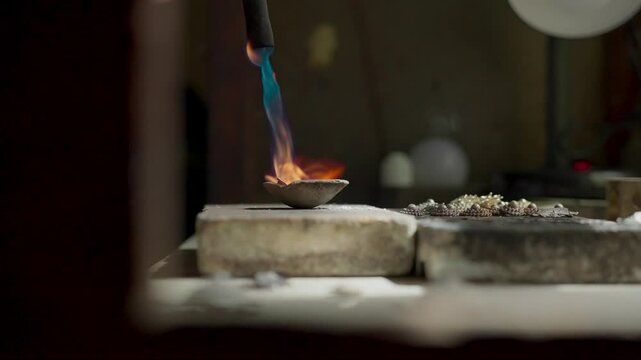 The process of making jewelry by a craftsman