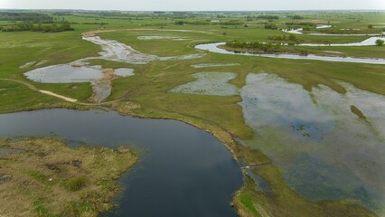 Rozlewiska Narwii. Łomżyński Park Krajobrazowy. Dron