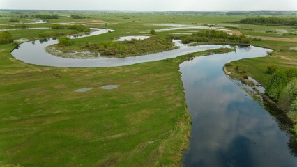 Rozlewiska Narwii. Łomżyński Park Krajobrazowy. Dron