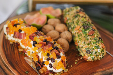 mesa de frios e frutas