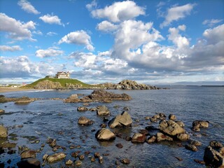 蕪島 - 海と大地が描く自然の芸術