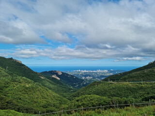 This is the scenery of Seorak Mountain, South Korea.
