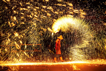 Chinese traditional performance skills, iron flower performance © Steve