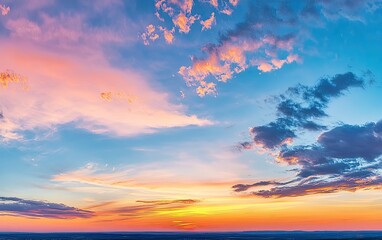 Naklejka premium Stunning Sunset Sky with Colorful Clouds - Nature Photography