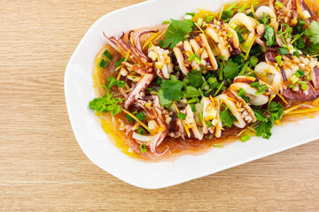 Steamed squid with vermicelli