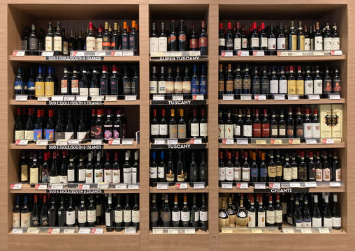 Bottles of red white and ros&eacute; wine at the airport shop. Editorial photo, mockup or background for architects, and graphic designers. No Generative AI was used.
Milan, Italy - 08. 27. 2023