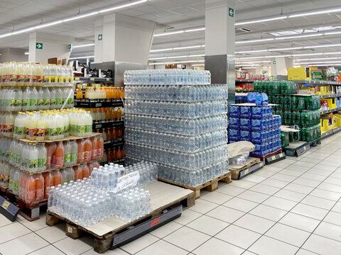 Water in plastic bottles placed on a pallet in a grocery store
Editorial photo mockup, background for architects, and graphic designers. No Generative AI was used.

Sanremo, Italy, - 08. 22. 2023