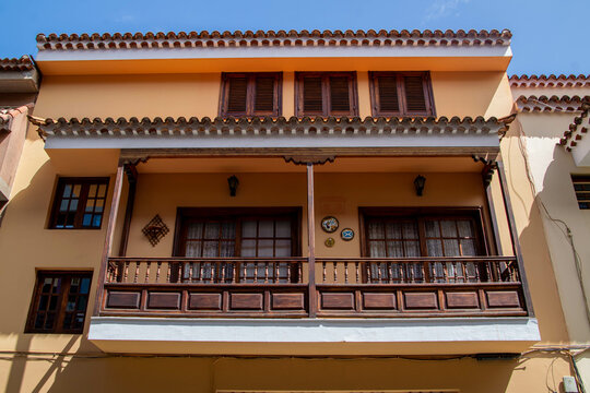 valcon of typical house in a Canarian town