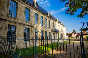 Obraz premium Dans les rues de la ville ville de Nevers