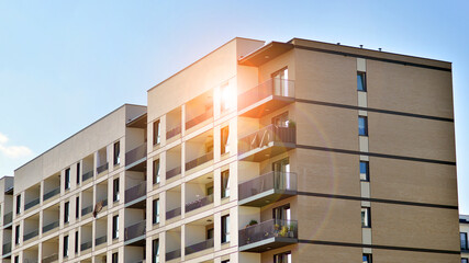 Fototapeta premium Modern architecture of urban residential apartment building. Apartment building exterior, residential house facade.