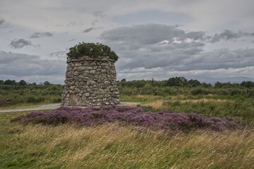 851_3283