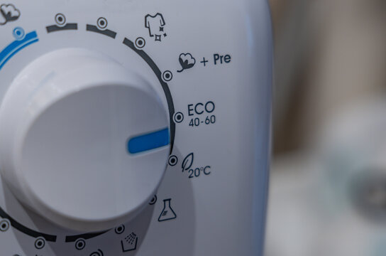 Washing in a washing machine, ecological program, saving energy and water