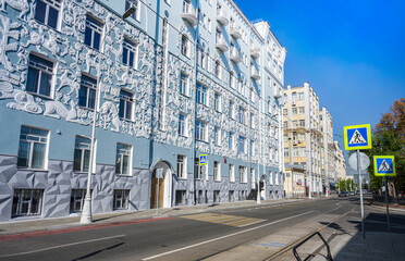  The apartment building of the Trinity Church on Gryazekh is a historic building in Moscow on Chistoprudny Boulevard. It was built in 1908