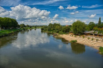 Fototapeta premium Die Weser bei Rinteln in Niedersachsen