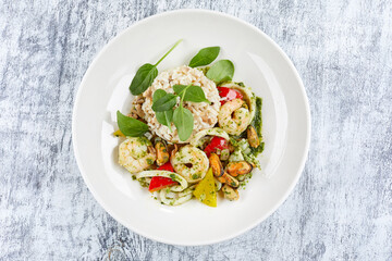 rice with shrimps and vegetables