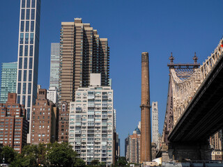 Ed Koch Queensboro Bridge connecting new york city manhattan to Roosvelt island and Queens