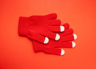 Winter Gloves, Touchscreen Wool Glove, Touch Screen Knitted Mittens, Warm Red Gloves on Red