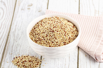 Raw dry quinoa cereal grain