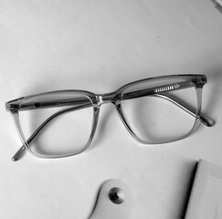 eyewear glasses sunglasses fashion glasses stylish eyewear optical fashion trendy sunglasses modern eyewear high-quality glasses fashion photography eyewear collection shades and sun