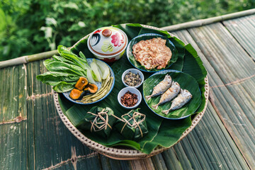 Northern Thai local food: mackerel, omelet and vegetables