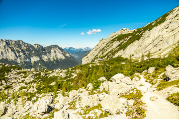 Eine wunderschöne Spätsommer Wanderung durch die Berchtesgadener Alpenlandschaft bis zum Blaueisgletscher - Berchtesgaden - Bayern - Deutschland