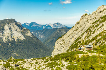 Obraz premium Eine wunderschöne Spätsommer Wanderung durch die Berchtesgadener Alpenlandschaft bis zum Blaueisgletscher - Berchtesgaden - Bayern - Deutschland