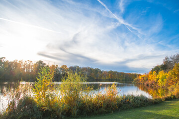 Ingolstadt, Auwaldsee, sch&ouml;ner Sommerblick im Park am See