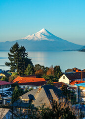 Skyline of the city of Puerto Varas on a clear and sunny winter day, with the Osorno volcano by Lake Llanquihue, Chilean Patagonia. © Sergio Iglesias