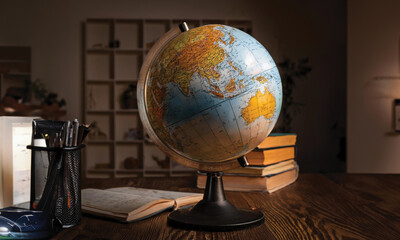 Rotating Globe Map