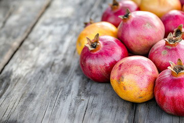 Pomegranates are low in calories and fat but high in fiber, vitamins, and minerals. 