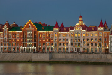 Obraz premium A fragment of the Brugge embankment on a summer evening in Yoshkar-Ola. Republic of Mari El