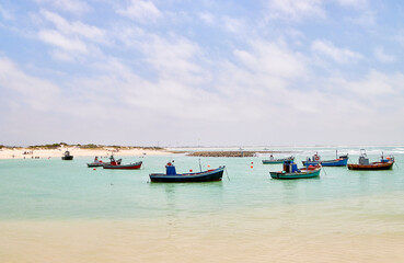 Eine Reise durch Südafrika. Am Fischerreihafen von Kap Agulhas.