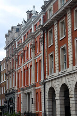 Altbaufassaden im Zentrum von London