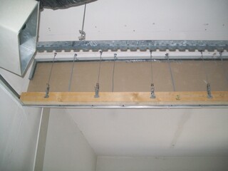 rinforzo in legno per soffitto